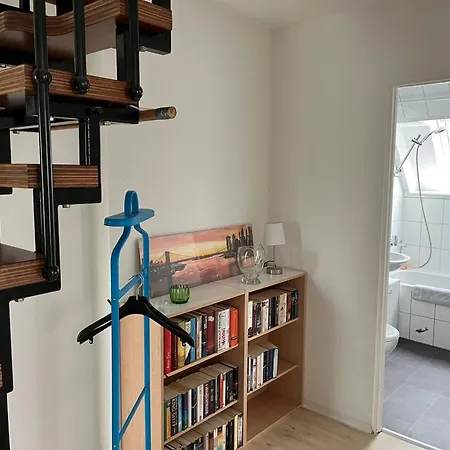 Apartment Im 2 Familienhaus *